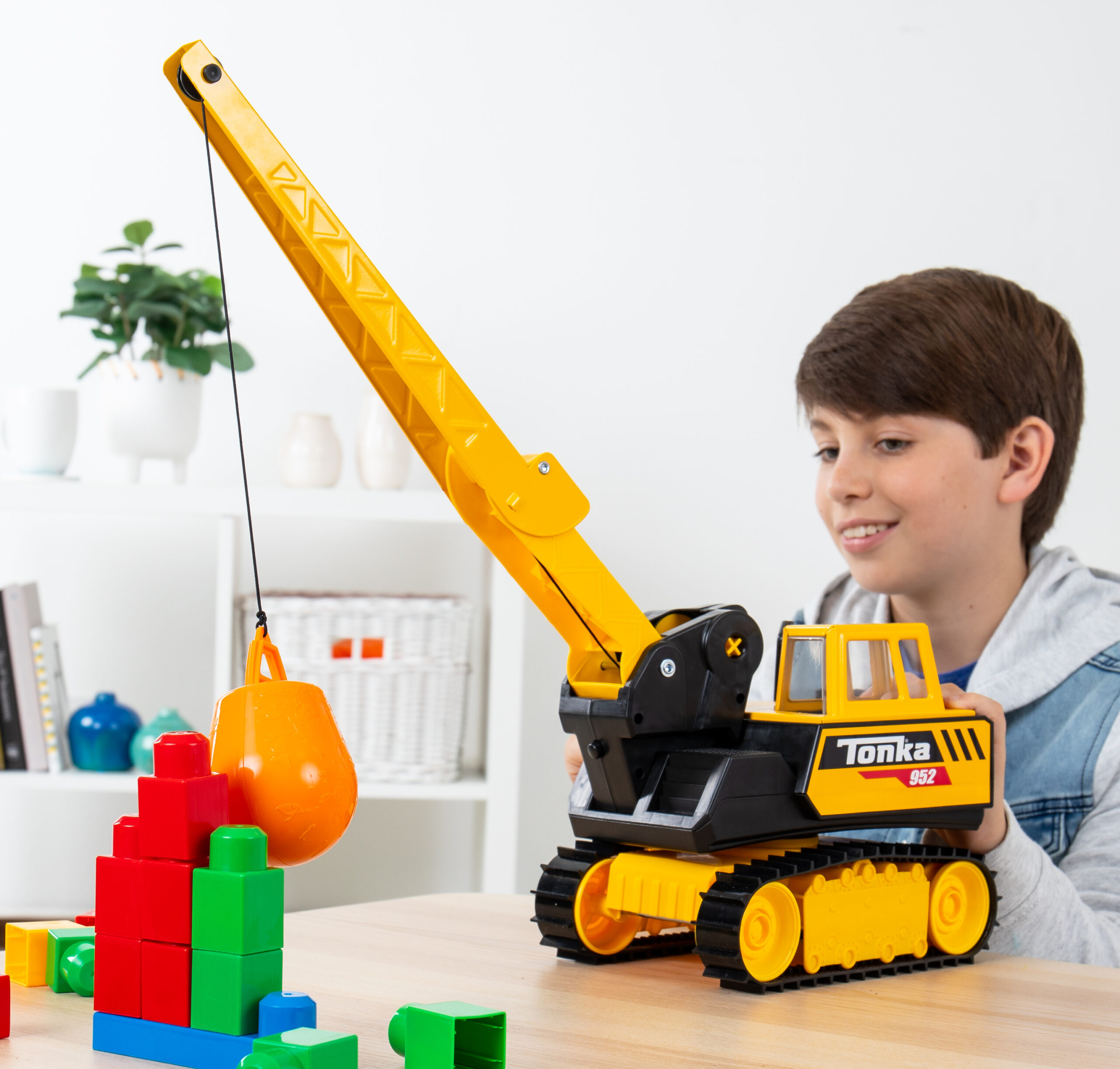 Tonka Steel Classics Wrecking Ball - Image 2